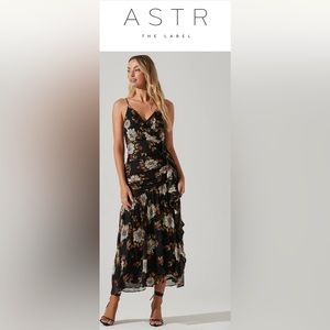 Astr the Label Cinched Ruffle Floral Maxi